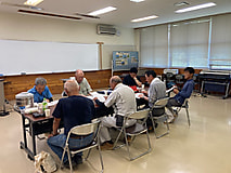 長野南支部で農大100周年記念碑周辺の除草清掃作業を実施