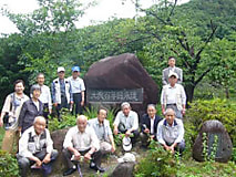 昭和33年3月卒業生のキャンパス視察が行われました。