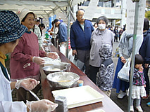 農大祭にて餅つき開催