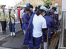 学生が１９号台風に係るボランティア活動を行いました