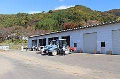 小学生が社会見学に来ました。