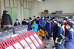 ヤンマー田植え機によるコラボ授業が行われました。