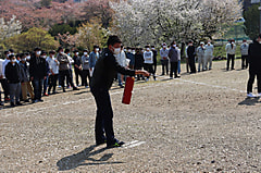 避難訓練、交通安全・防犯研修会を実施しました