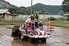 農機メーカーとのコラボ授業を開催しました